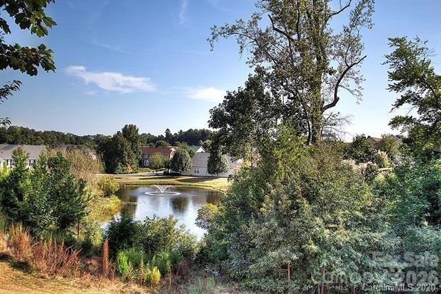 901 Platinum Drive - Photo 40