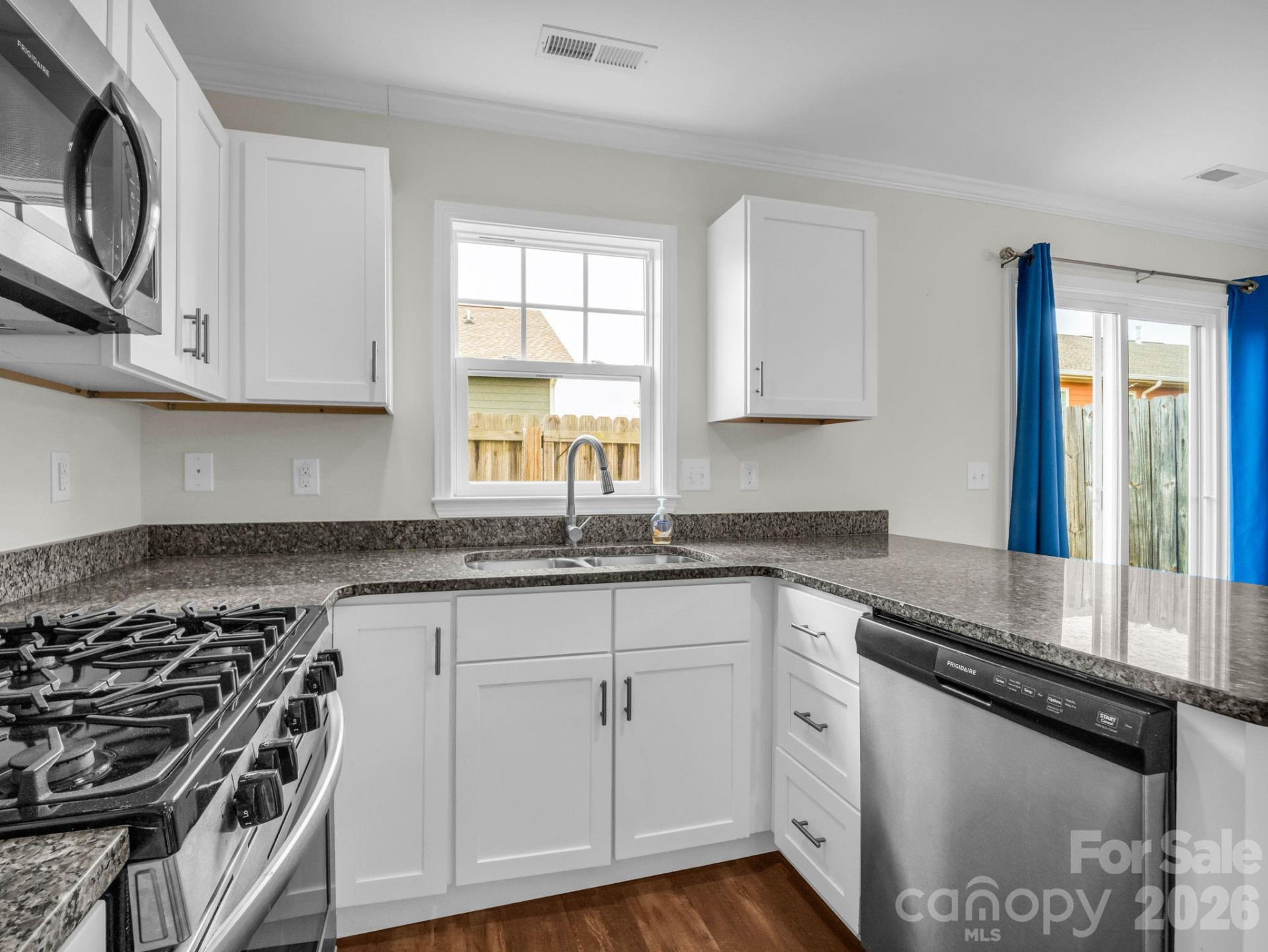 1106 Lynwood Forest Road - Photo 13