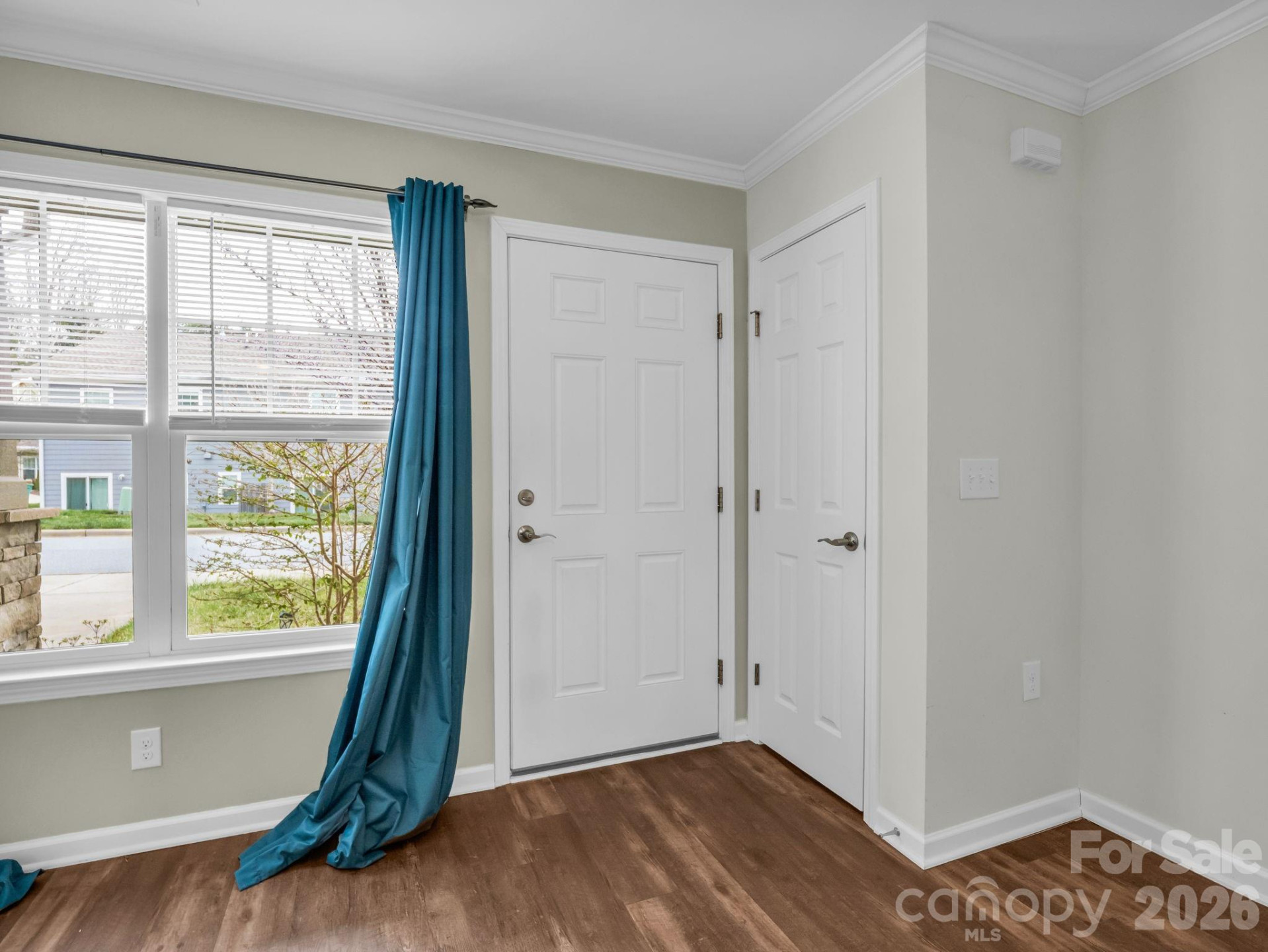 1106 Lynwood Forest Road - Photo 7