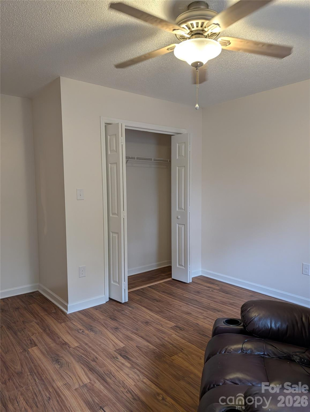 1460 Ivy Lane - Photo 11