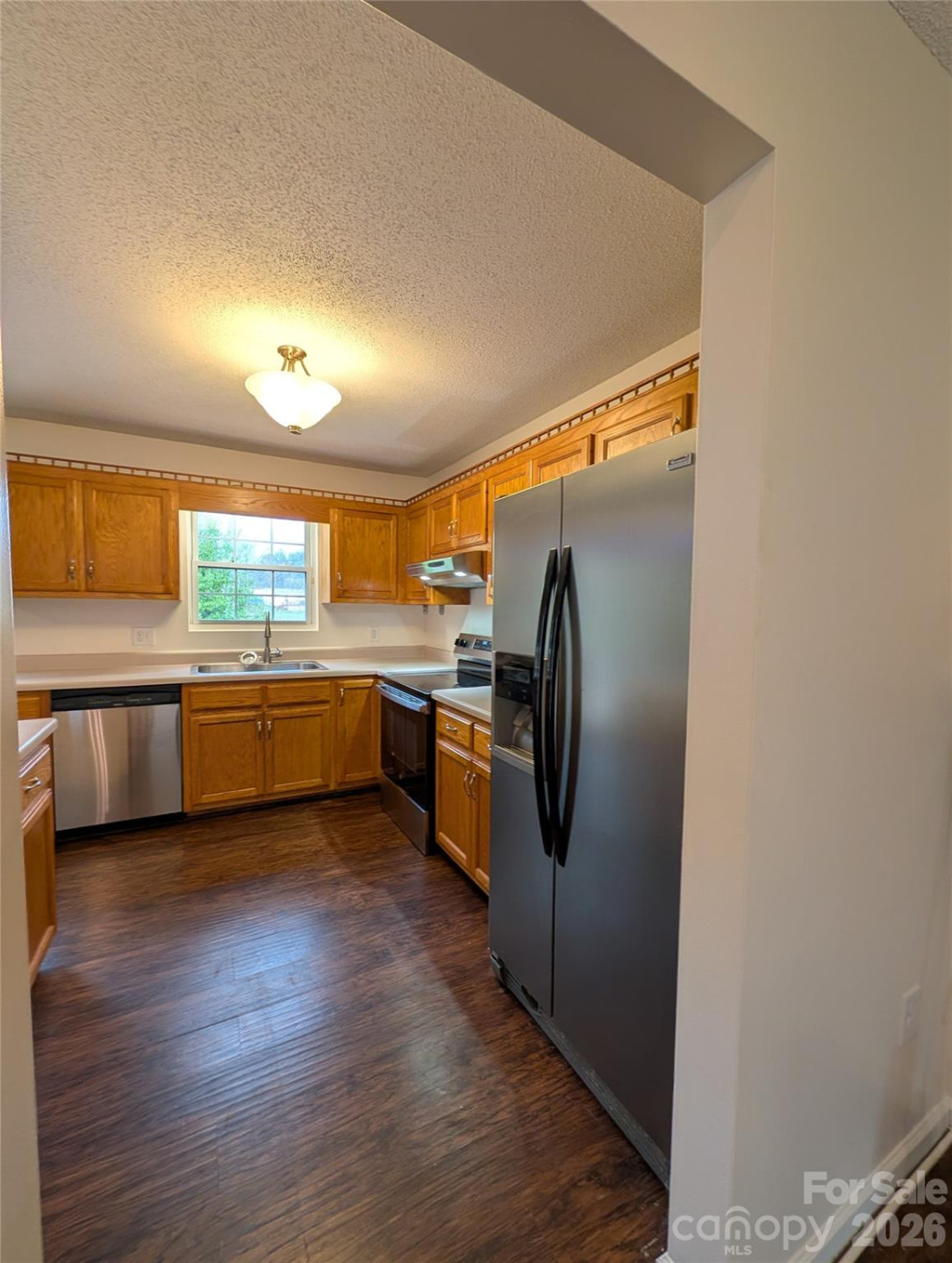 1460 Ivy Lane - Photo 21