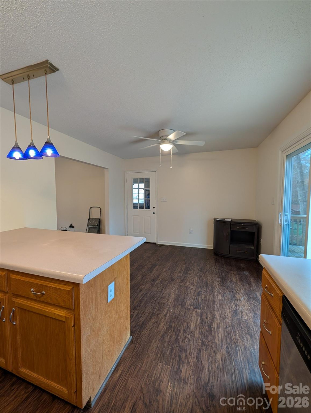 1460 Ivy Lane - Photo 23