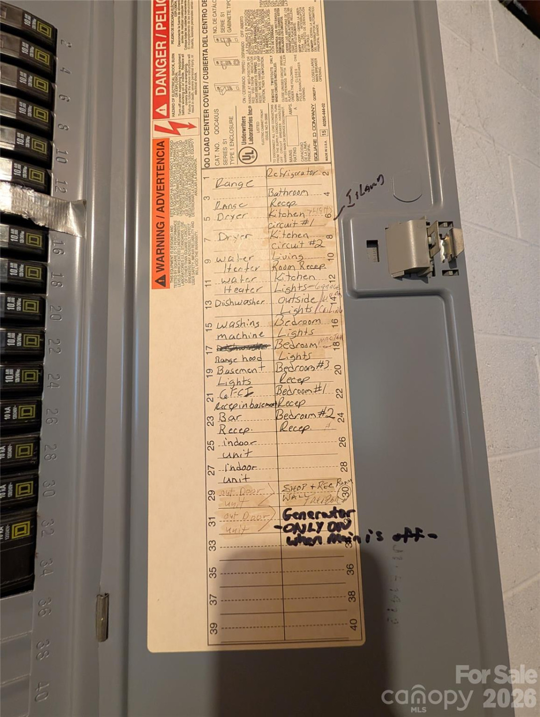 1460 Ivy Lane - Photo 33