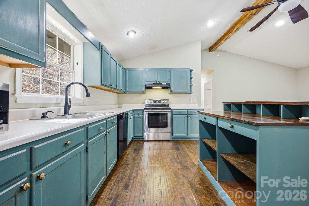 373 Fox Trace Drive - Photo 13