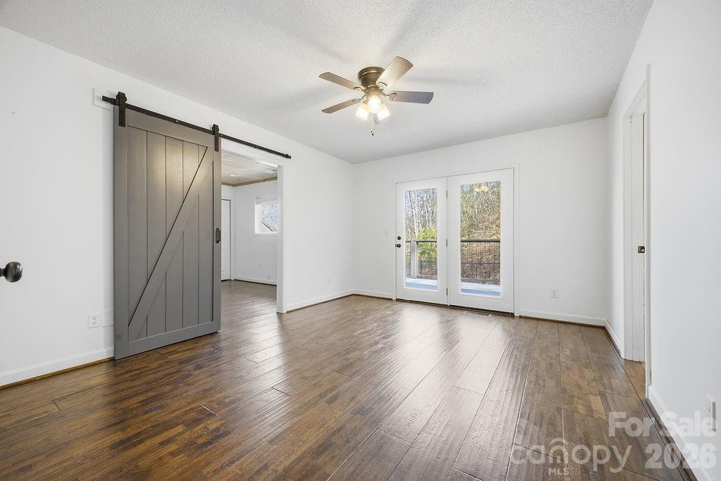 373 Fox Trace Drive - Photo 16