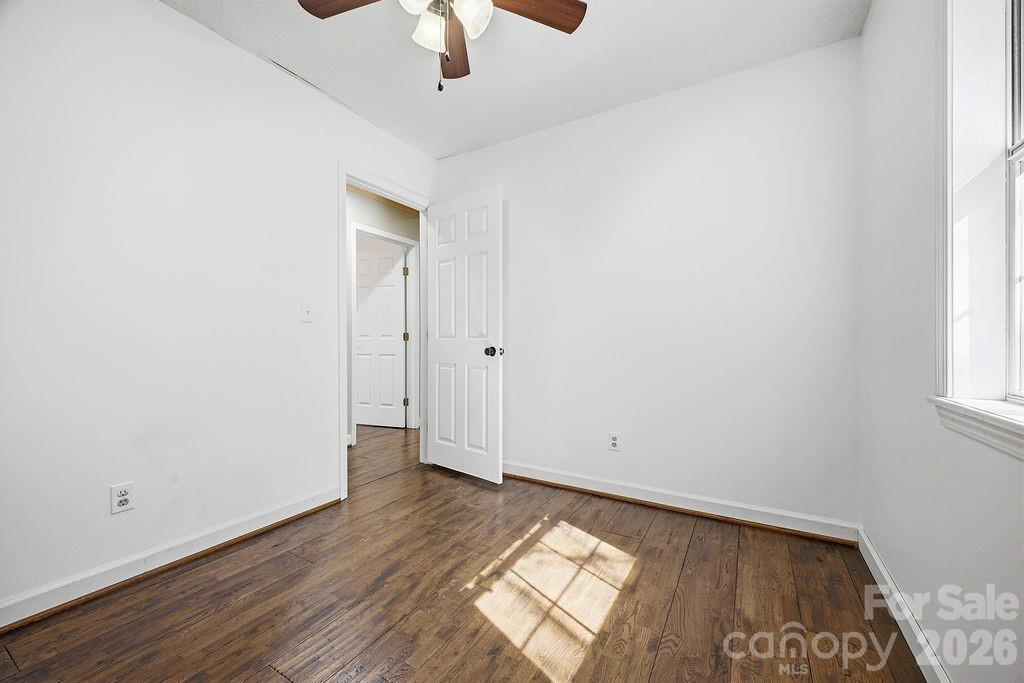 373 Fox Trace Drive - Photo 33