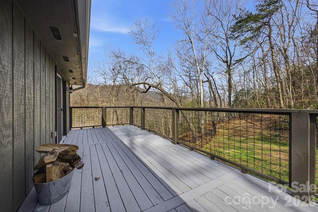 373 Fox Trace Drive - Photo 34