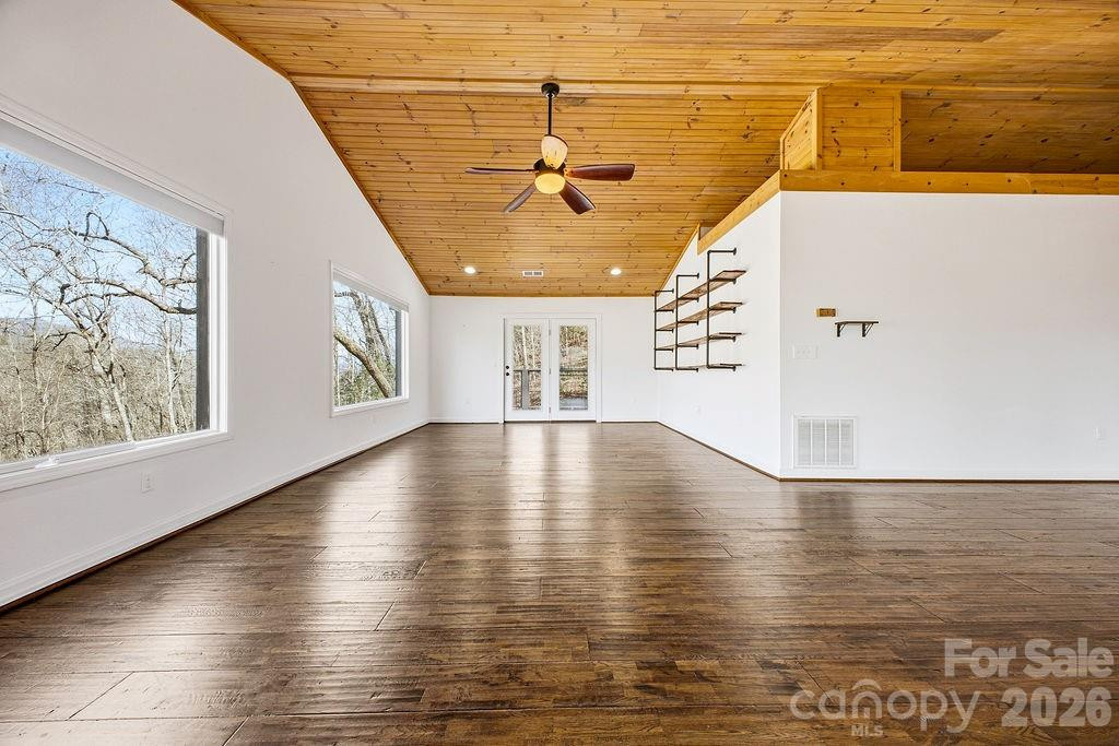 373 Fox Trace Drive - Photo 8
