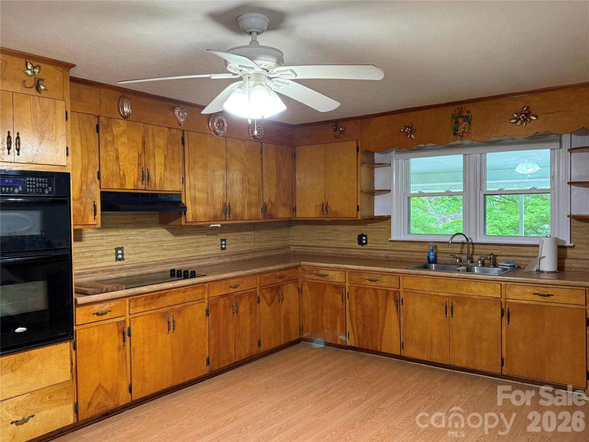 44 Tuttle Road - Photo 12