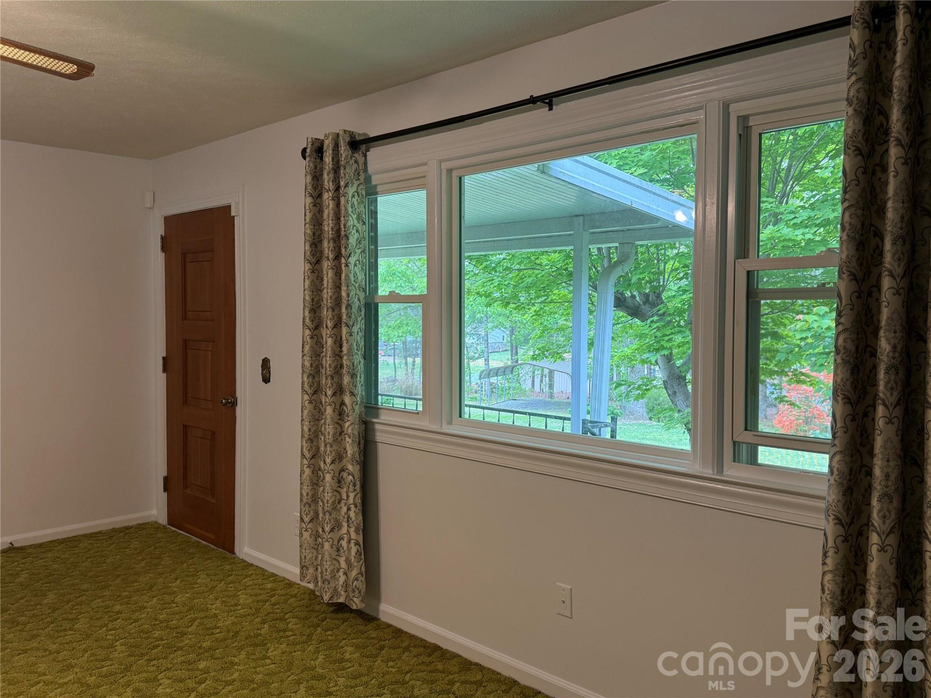 44 Tuttle Road - Photo 18