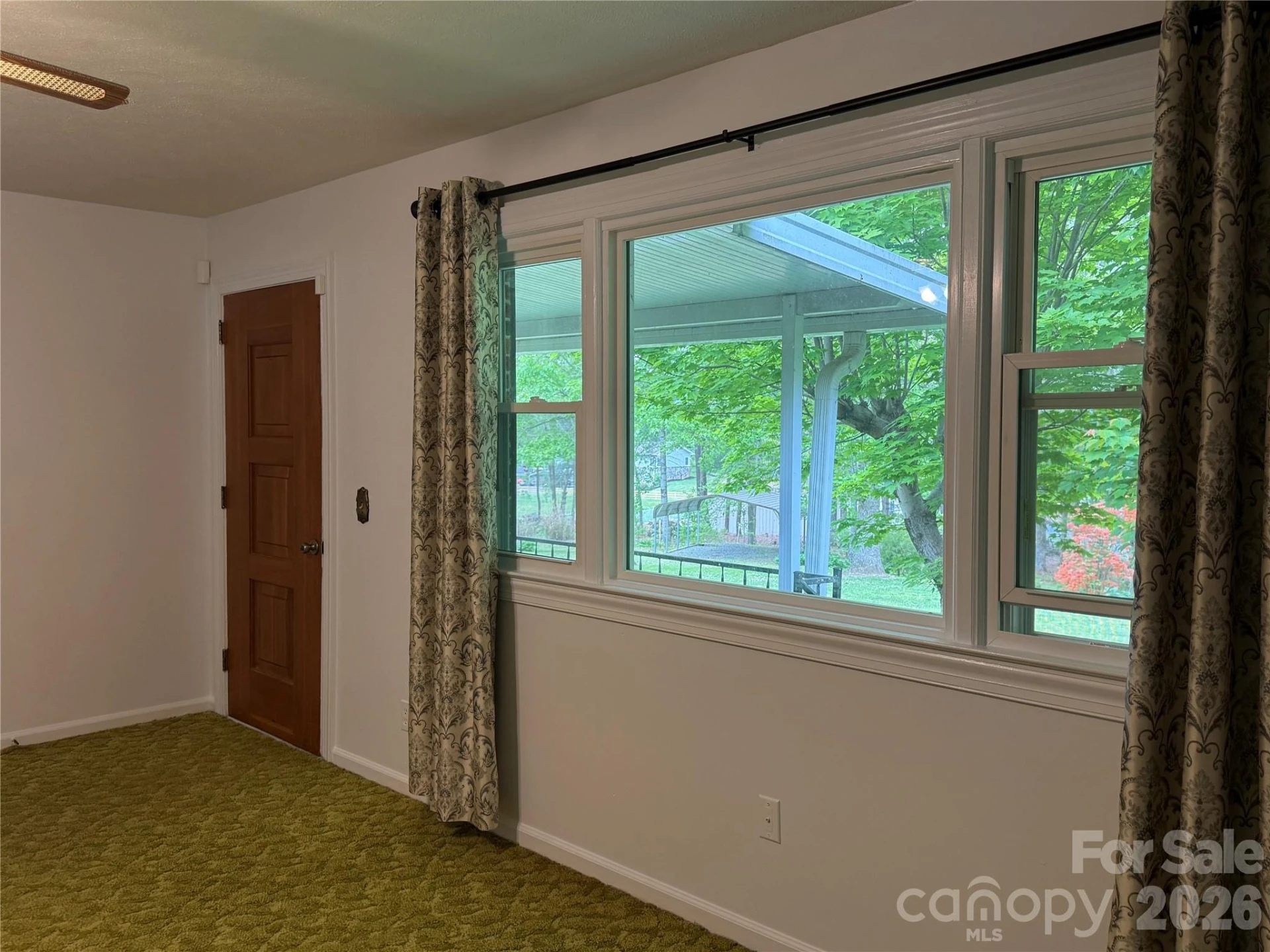 44 Tuttle Road - Photo 18