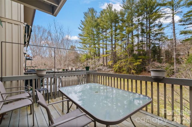 125 Winchester Drive, Waynesville, NC, 28785