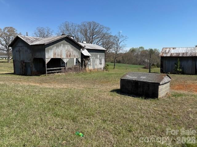 2374 Hollis Road - Photo 4