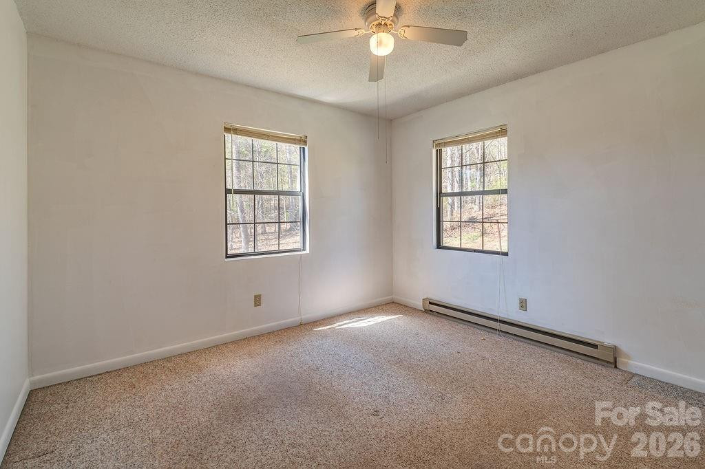 216 Pickens Road - Photo 15