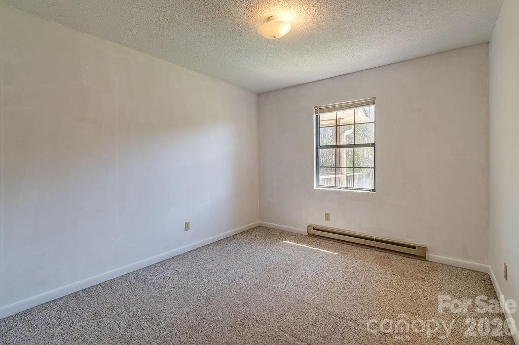 216 Pickens Road - Photo 16