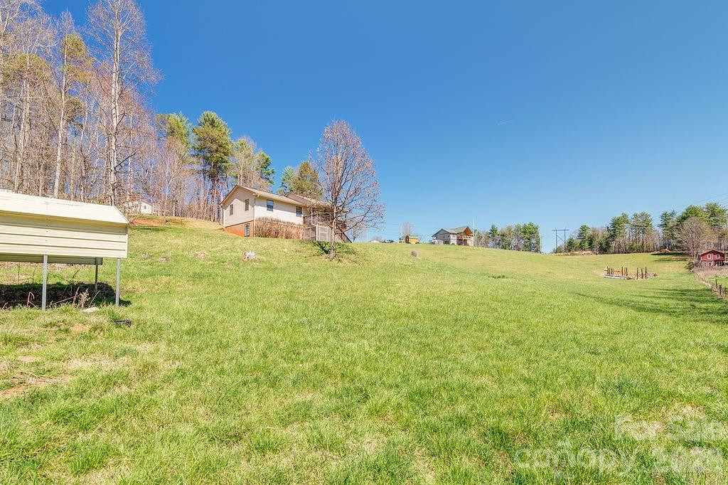 216 Pickens Road - Photo 22