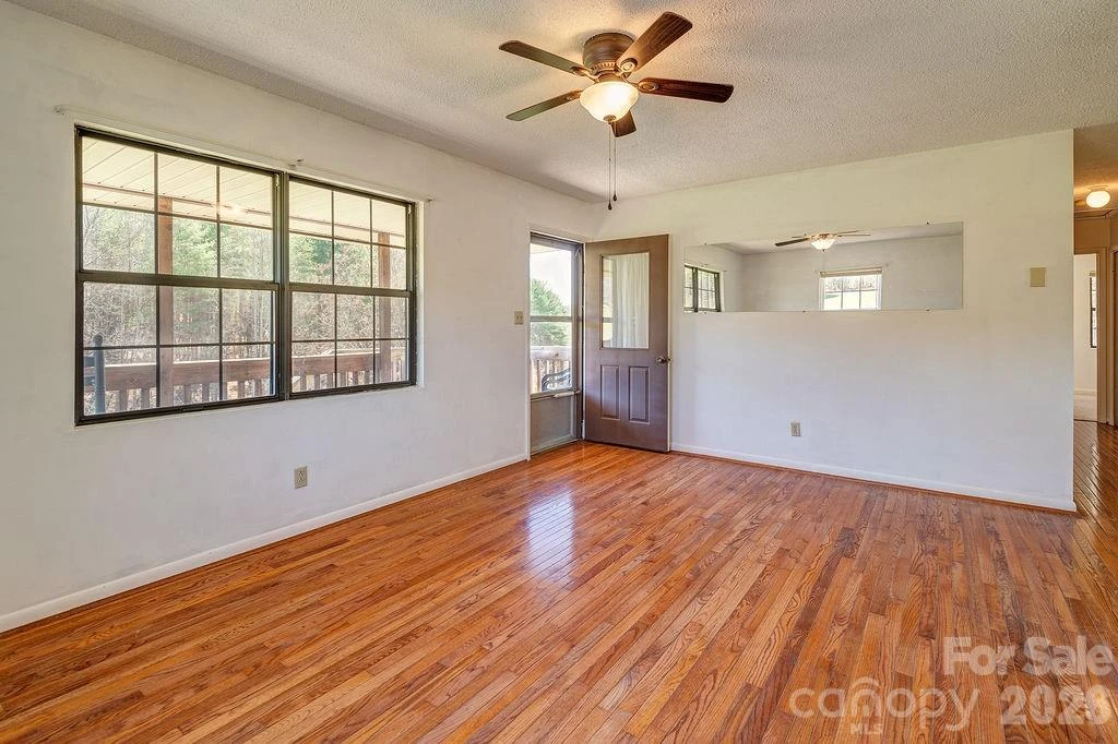 216 Pickens Road - Photo 5