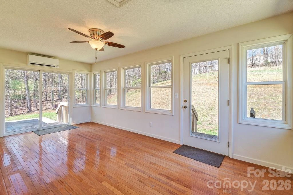 216 Pickens Road - Photo 10