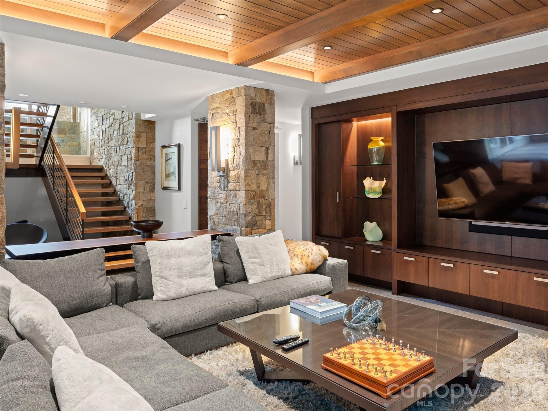 8 Deer Grass Court - Photo 32