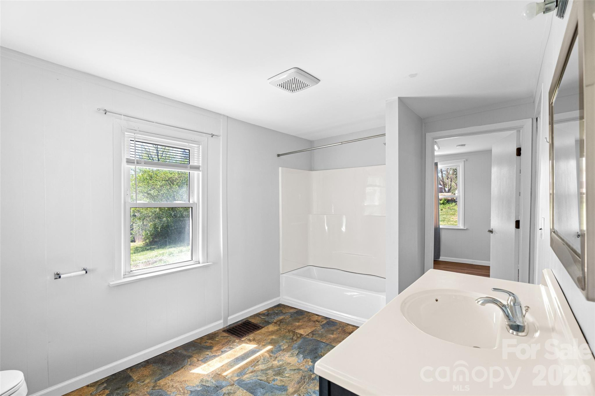 29 Allen Street - Photo 22