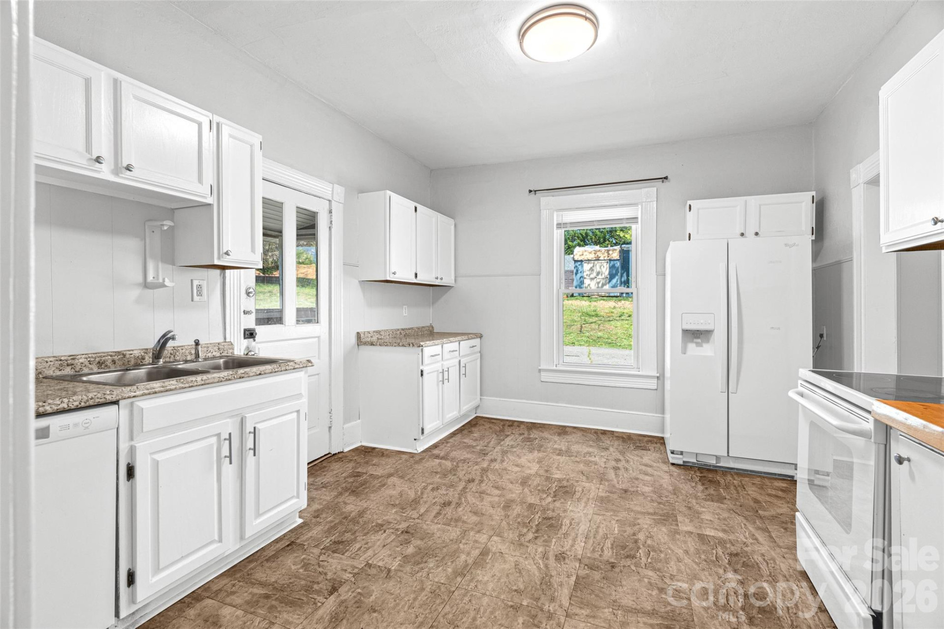 29 Allen Street - Photo 32
