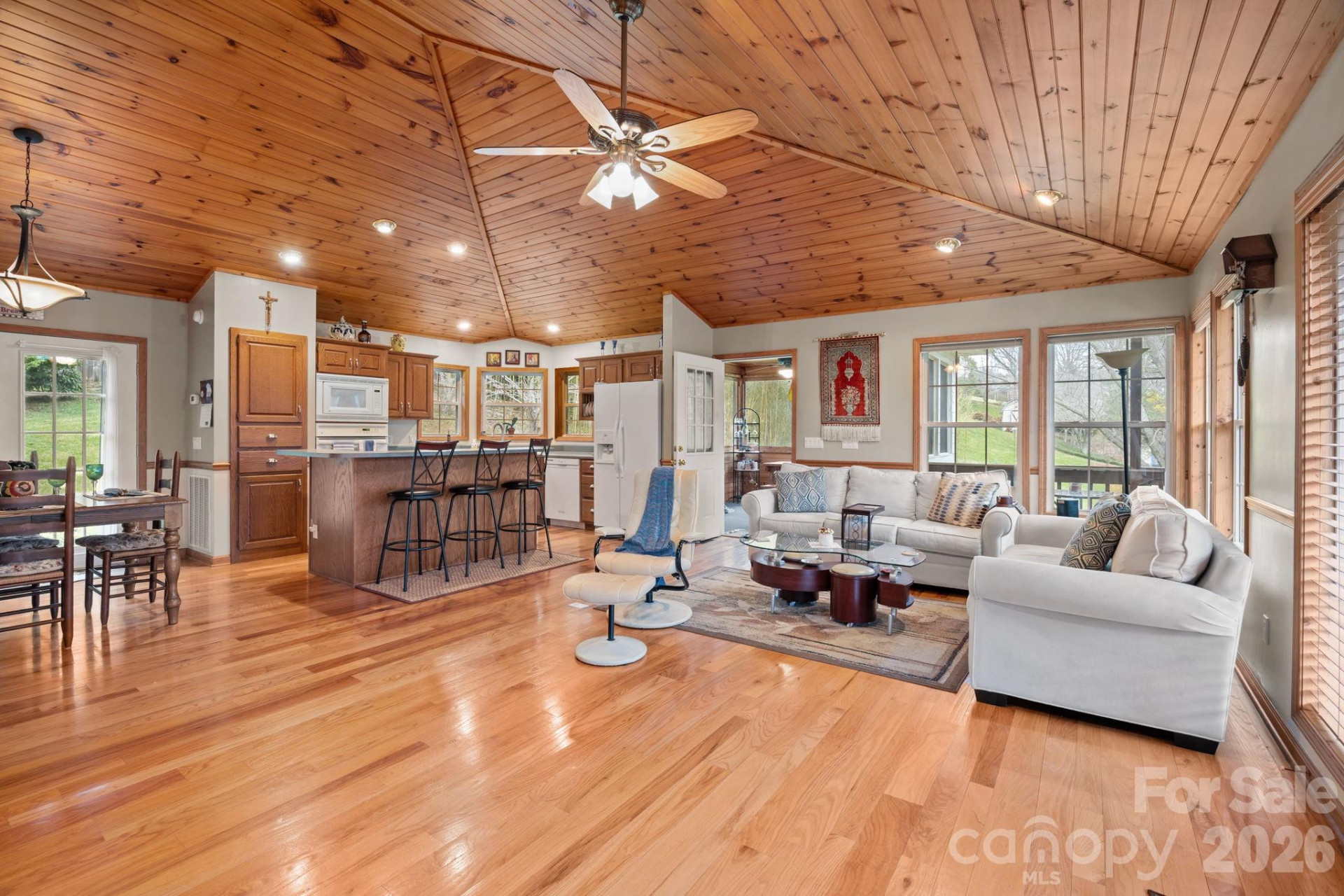 32 Keller Street - Photo 8