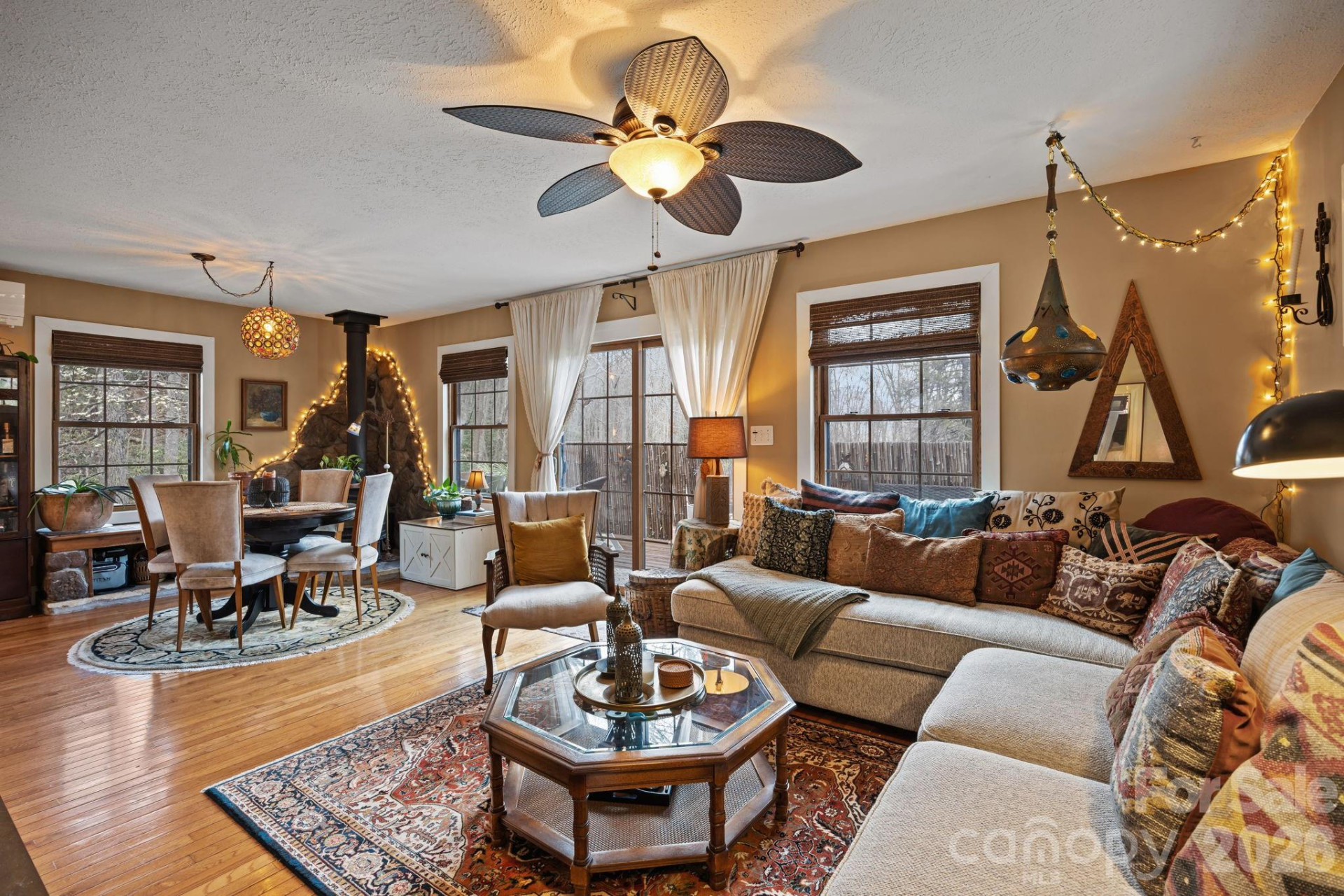 373 Lytle Cove Road - Photo 2