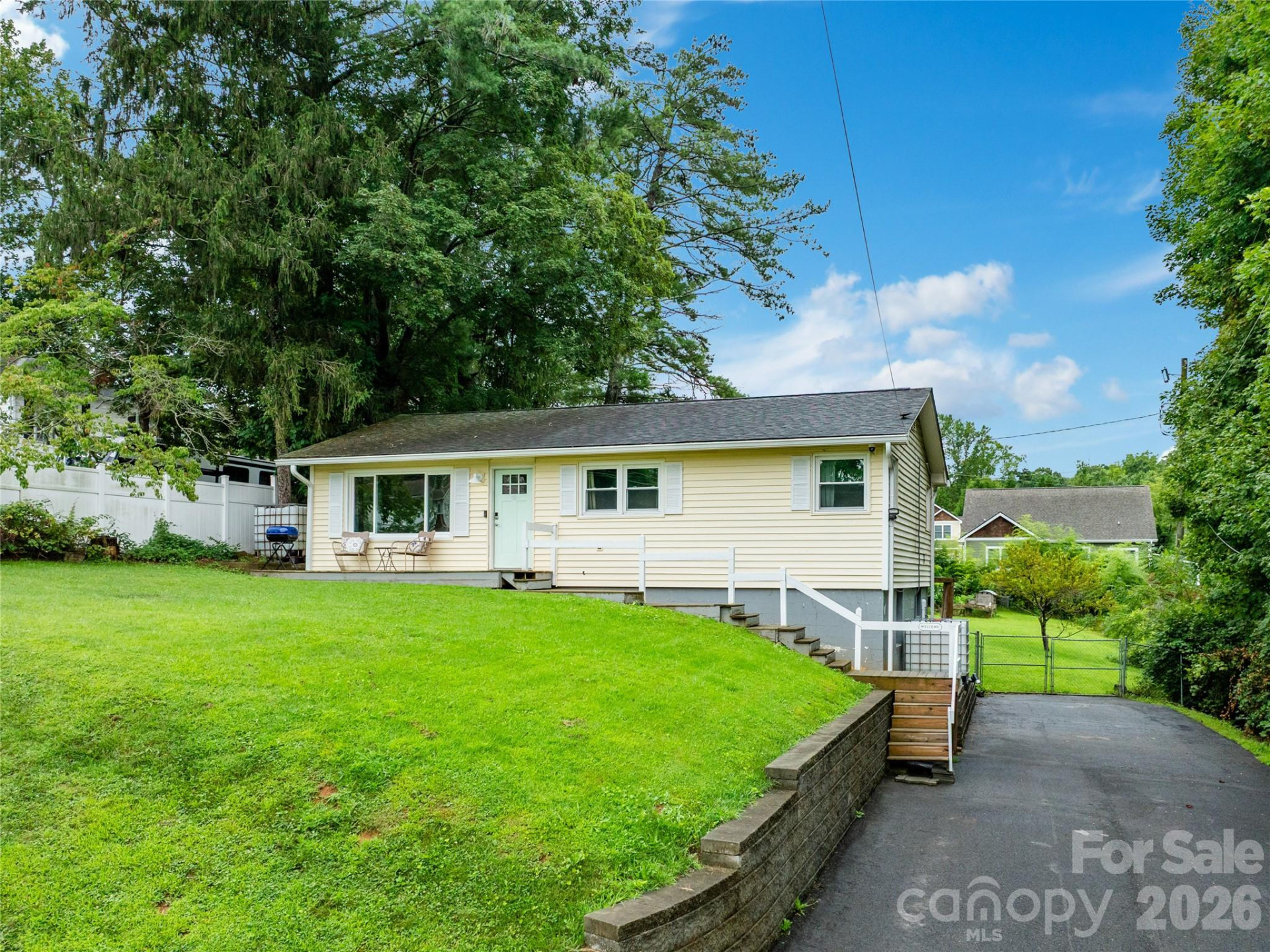 11 Oakley Dogwood Drive - Photo 2