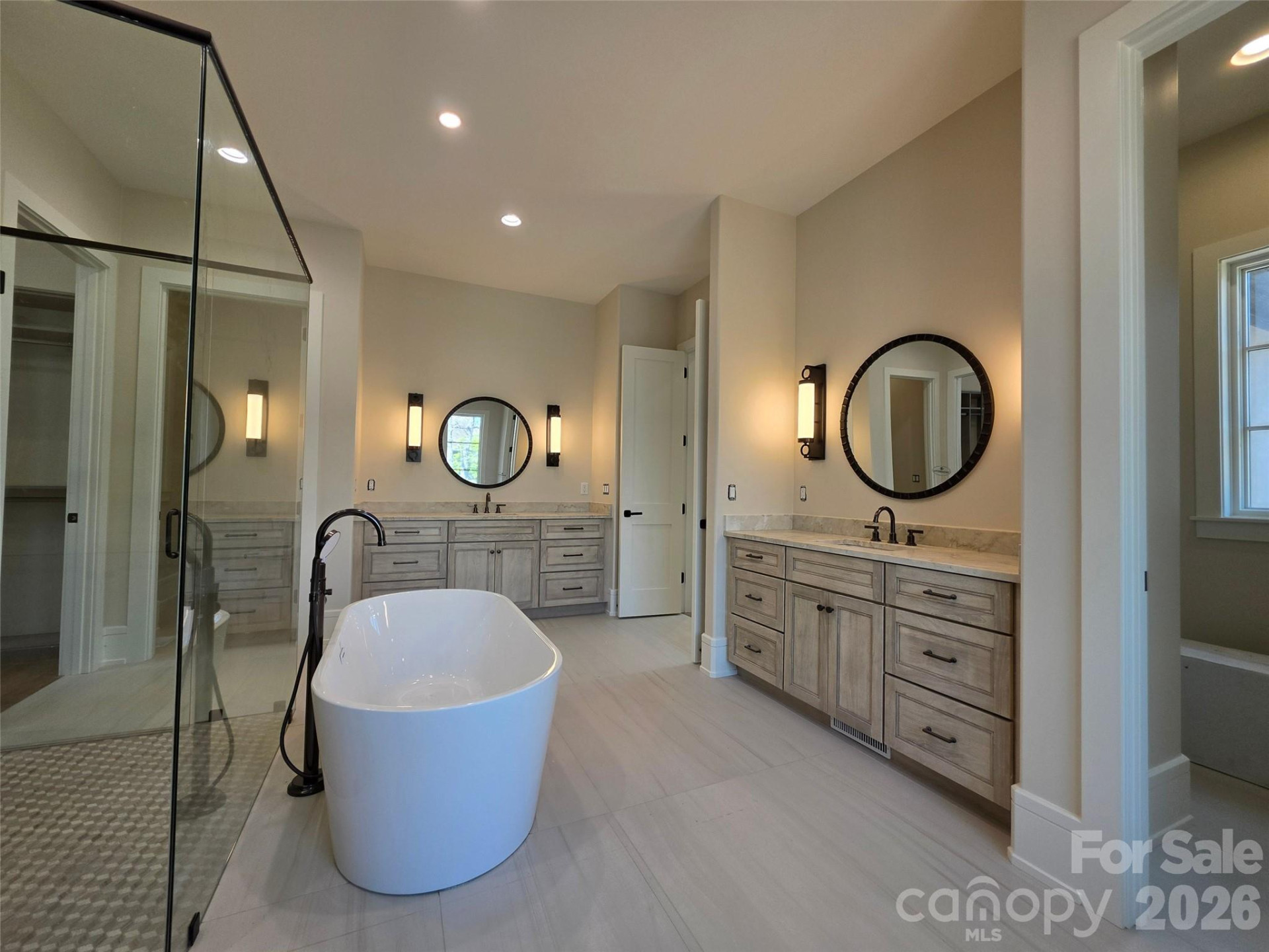 87 Misty Valley Parkway - Photo 7