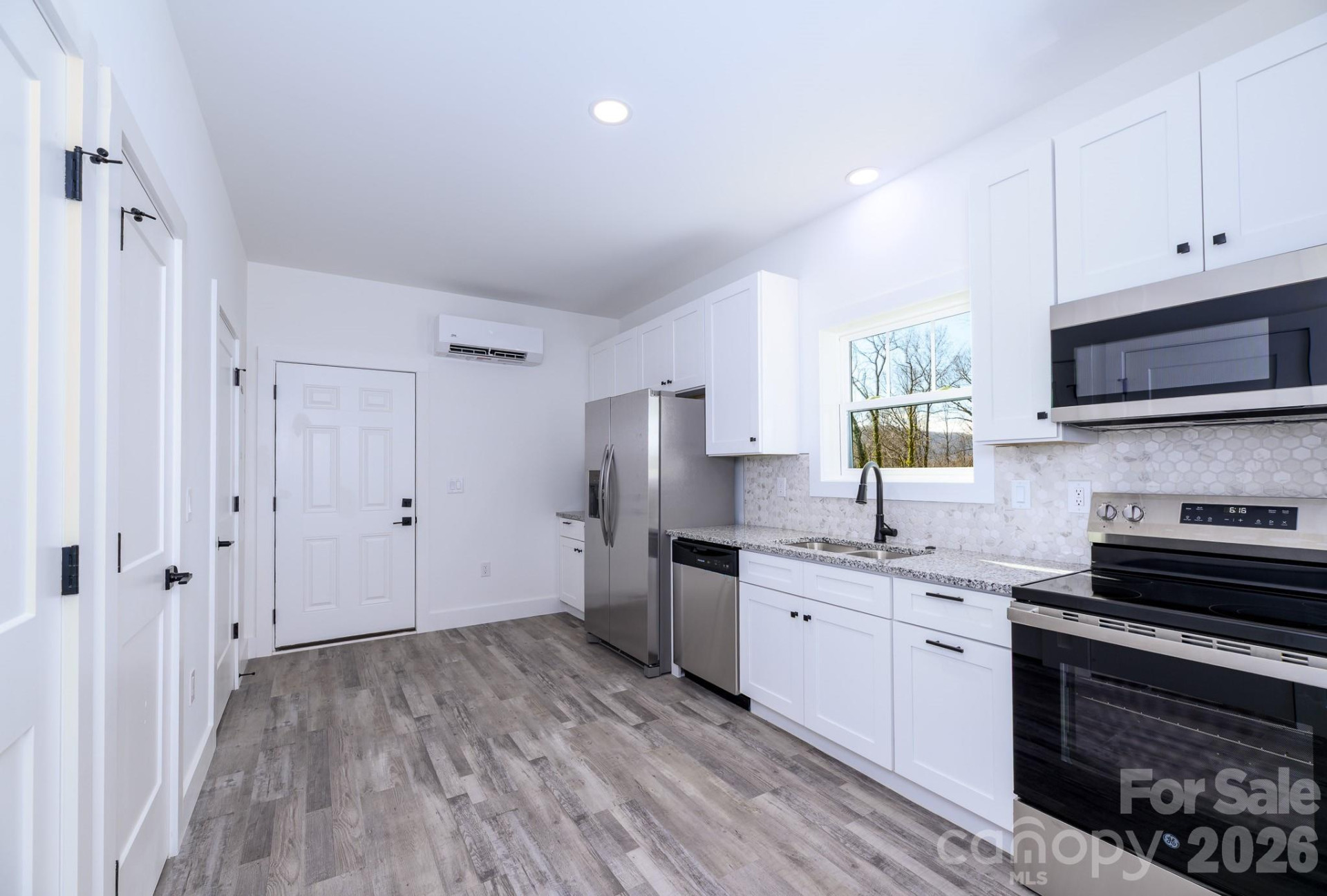 220 & 222 Lower Edgewood Road - Photo 4