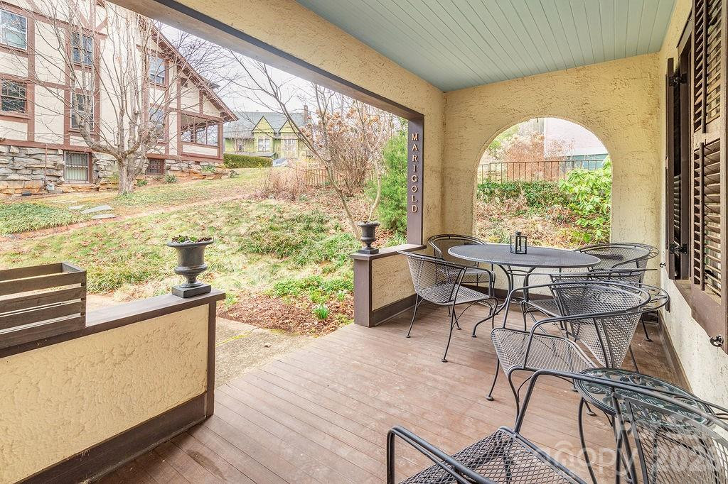 2 Hillside Walk - Photo 2