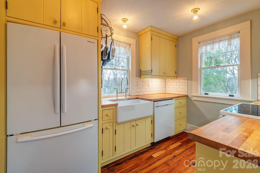 2 Hillside Walk - Photo 17