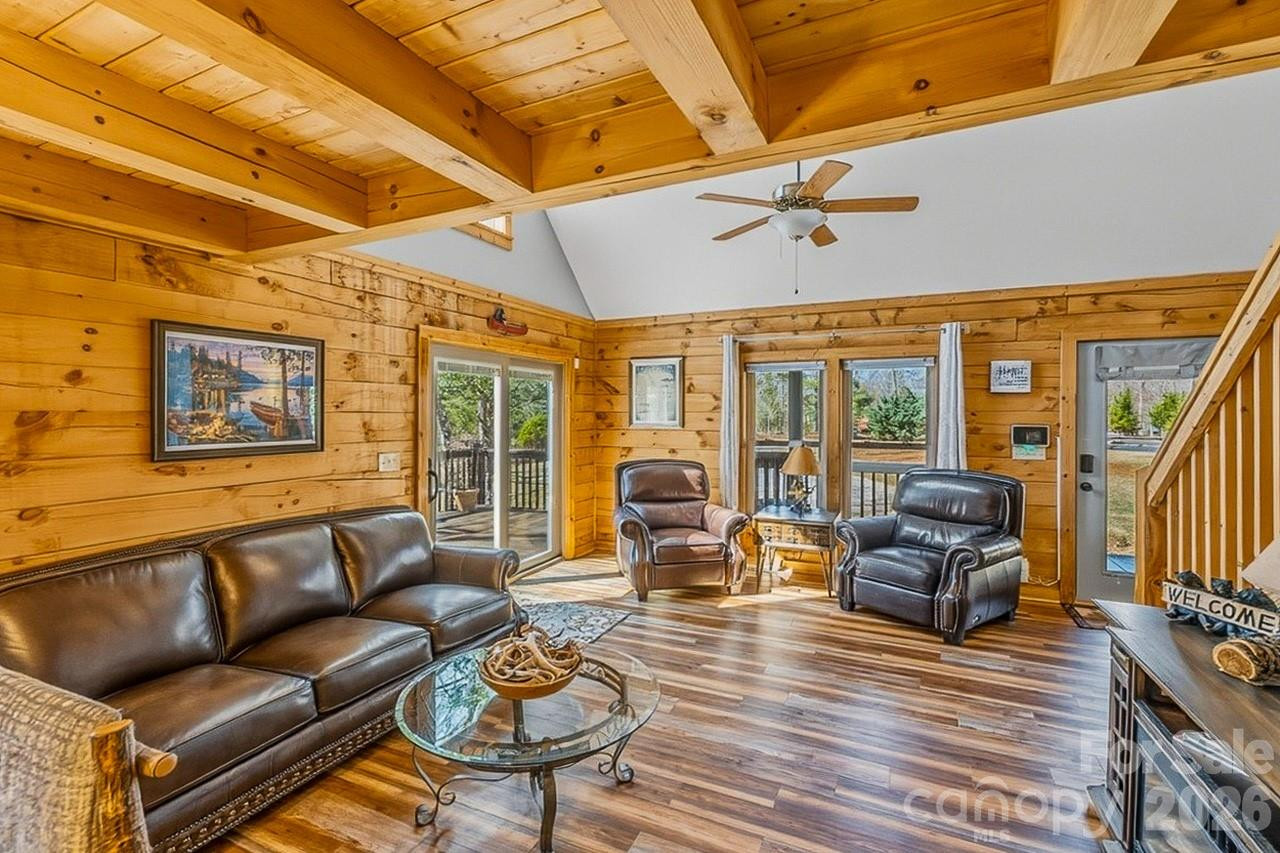 1972 River Crest Parkway - Photo 13