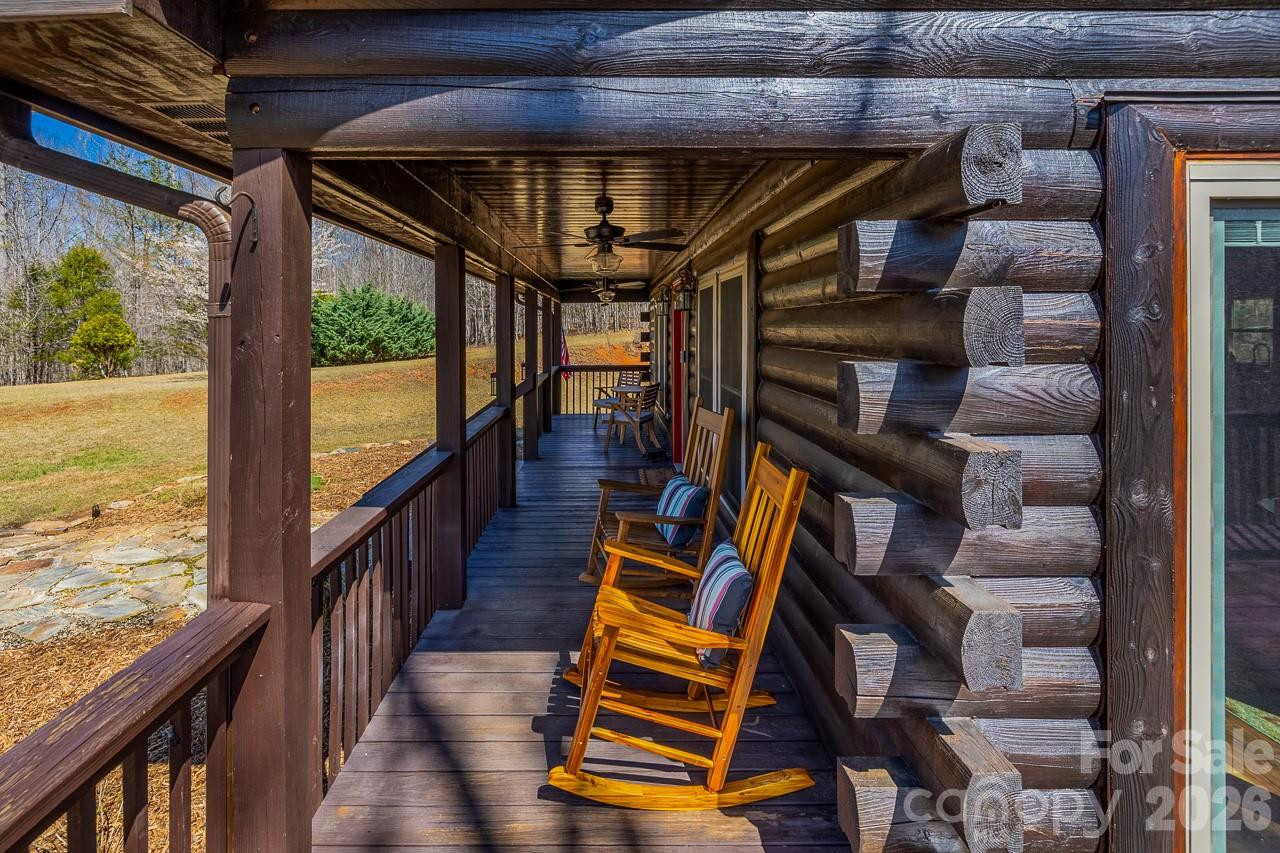 1972 River Crest Parkway - Photo 4