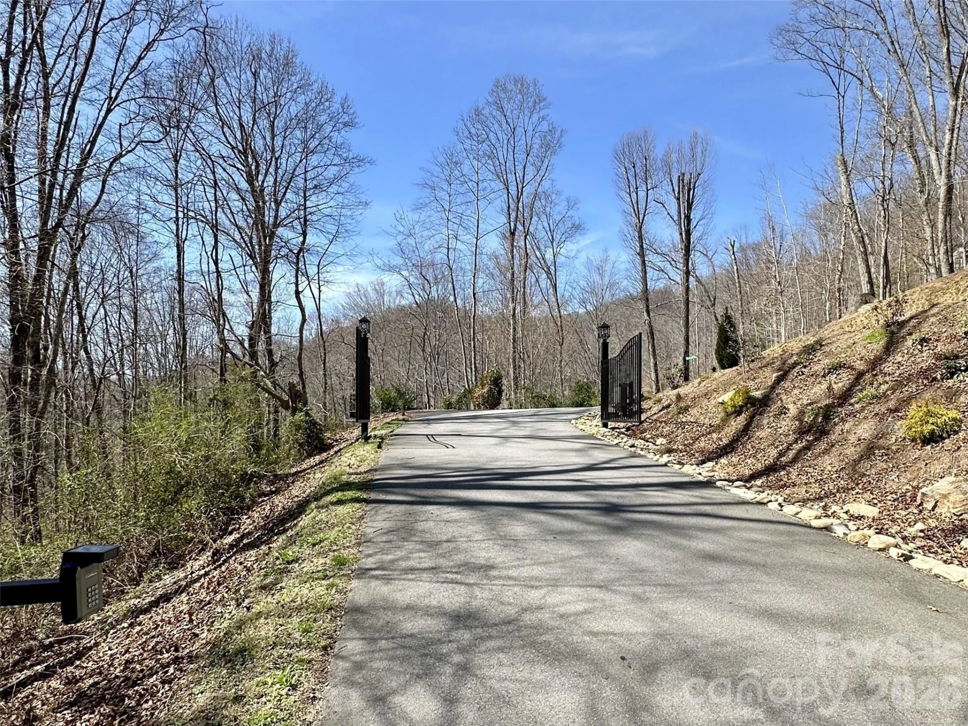 00 Queen Cove Road - Photo 3