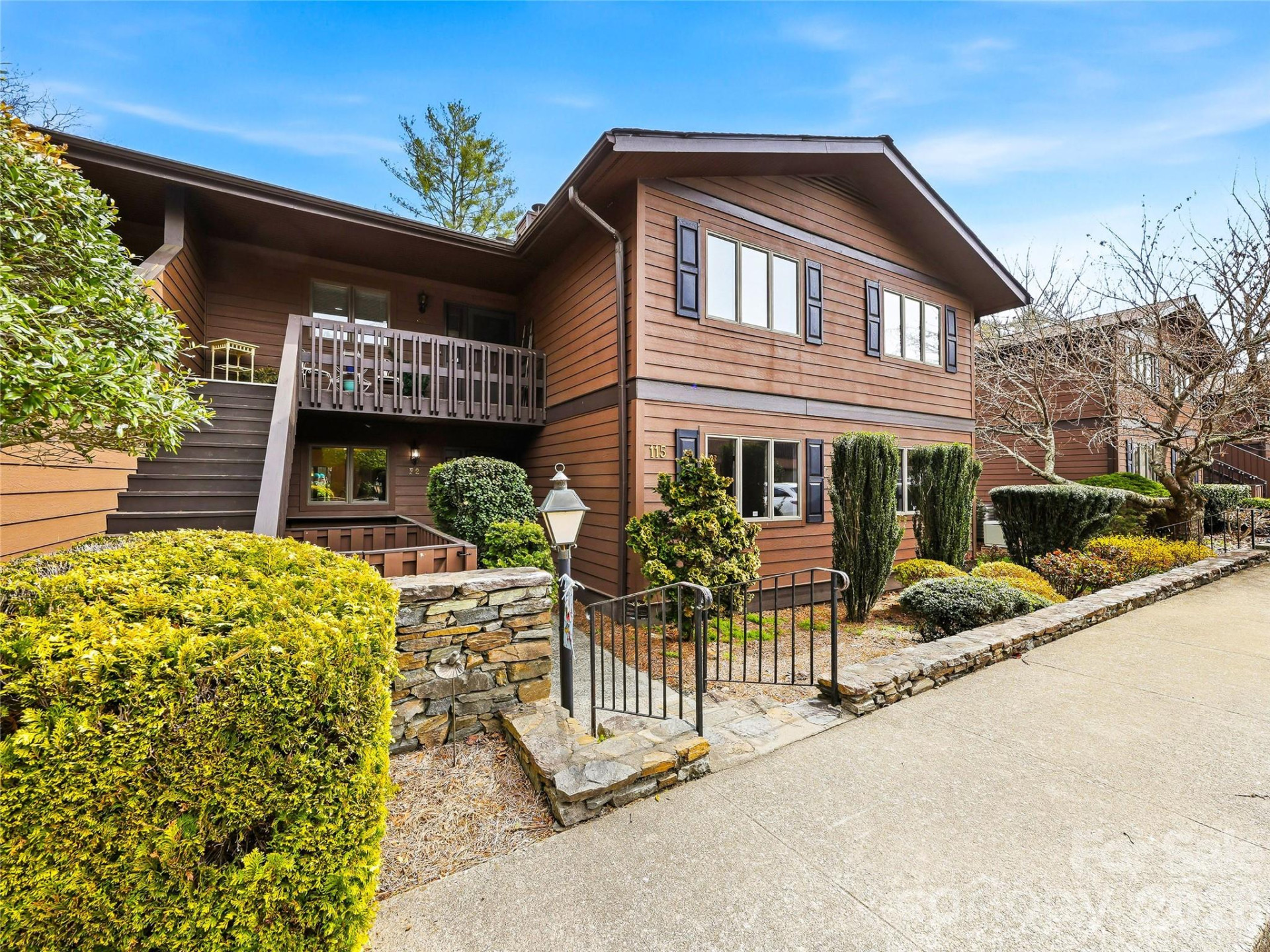 115 Bent Tree Drive #F2 + Garage