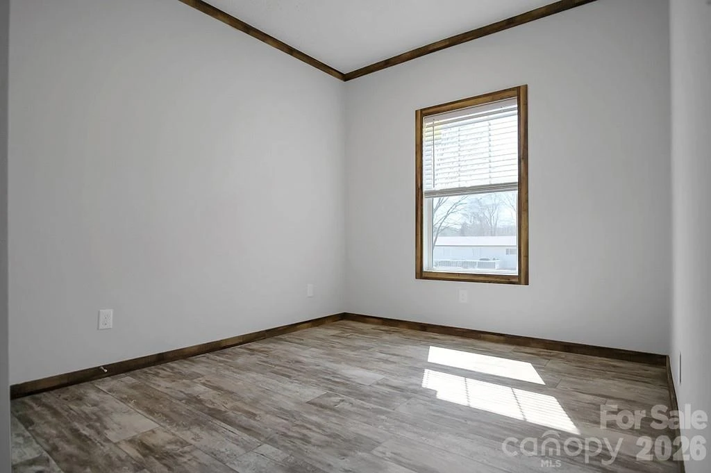 1423 Chatfield Road - Photo 22