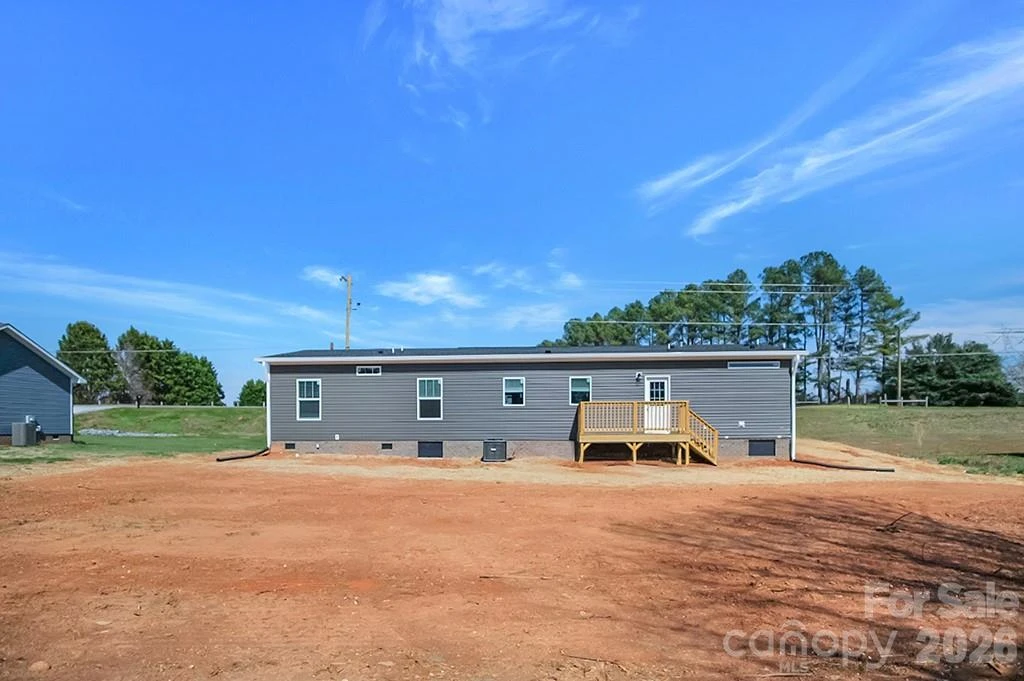 1423 Chatfield Road - Photo 46