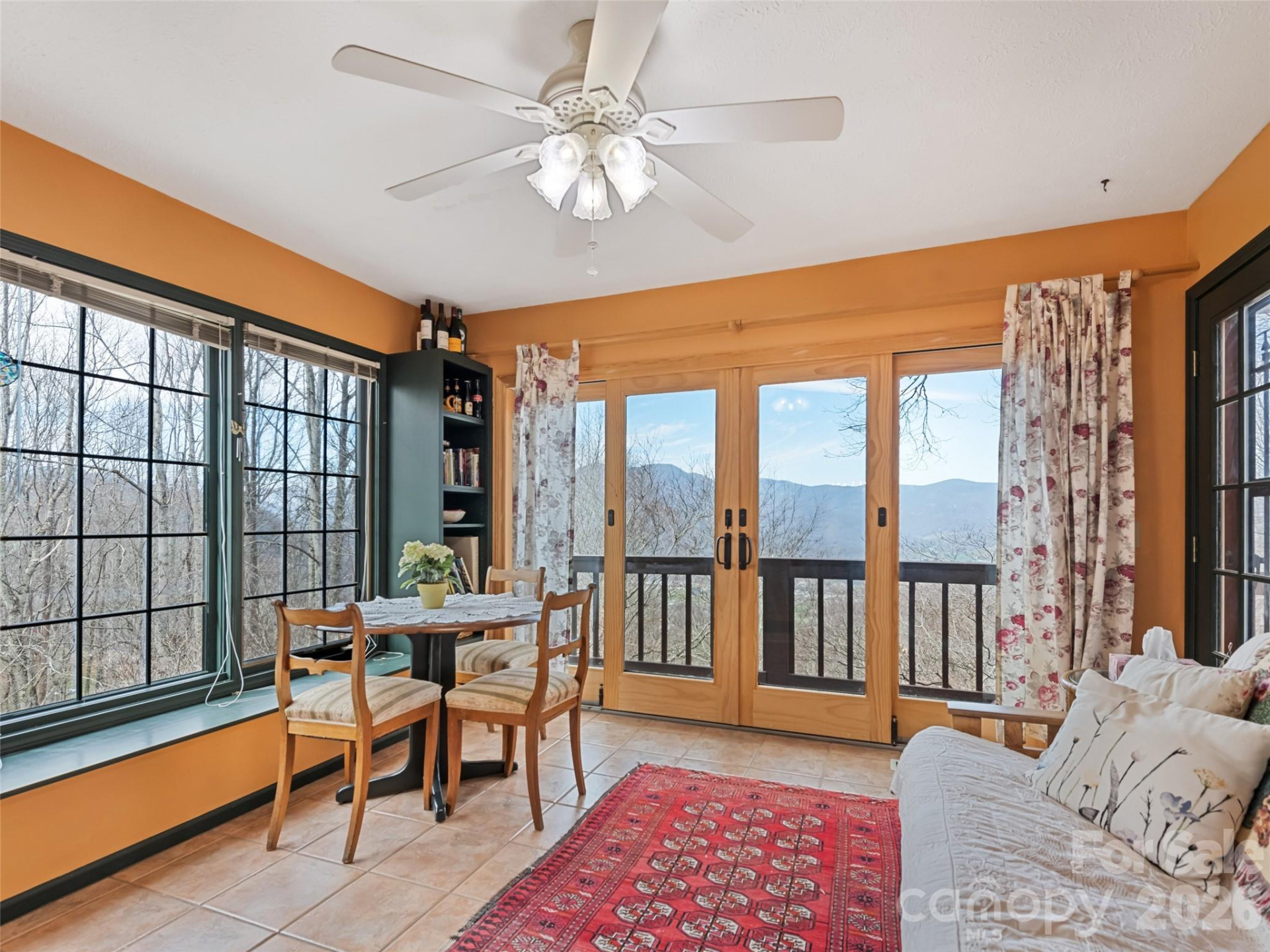 415 Treetop Lane - Photo 22