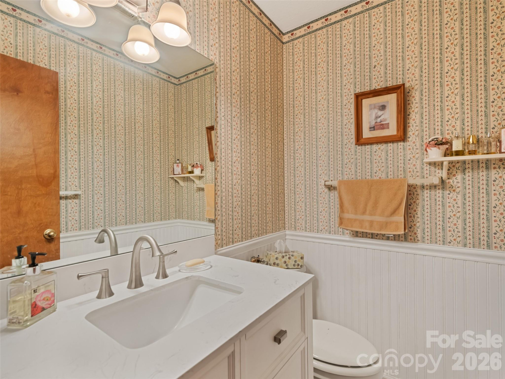 415 Treetop Lane - Photo 24