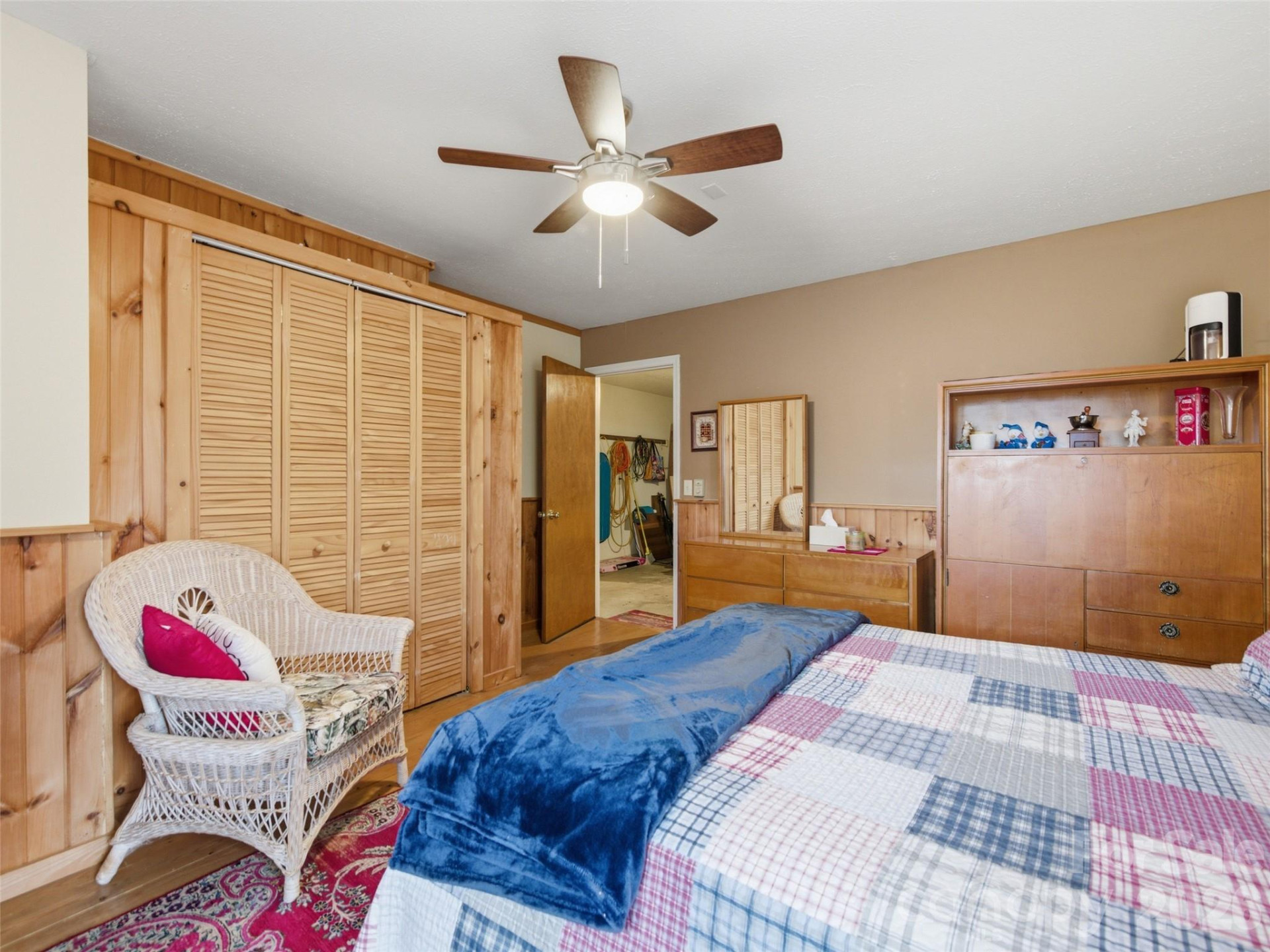 415 Treetop Lane - Photo 36