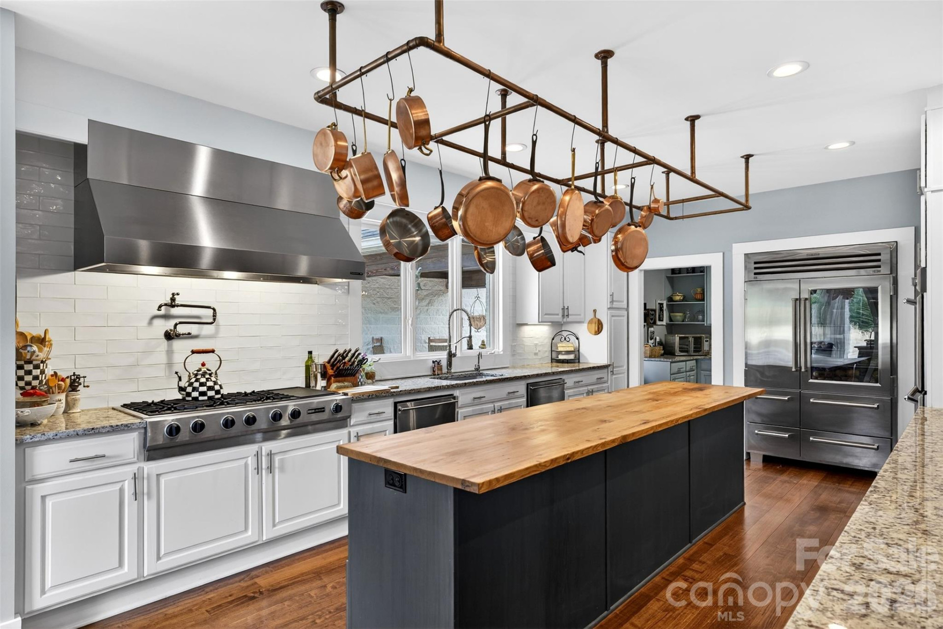 300 Springhill Drive - Photo 19