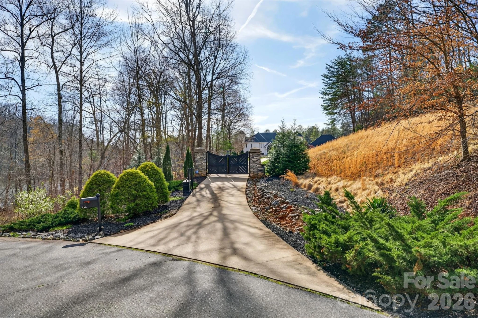 300 Springhill Drive - Photo 44