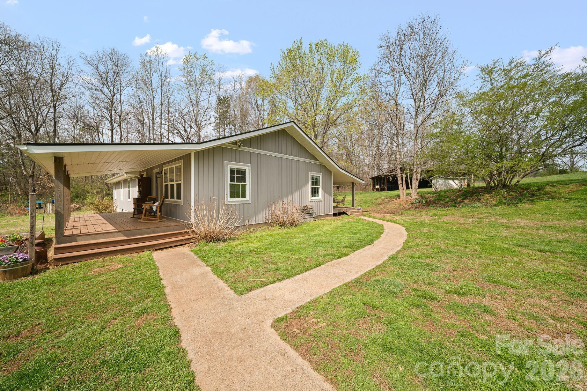 527 Floyd Blackwell Road - Photo 3