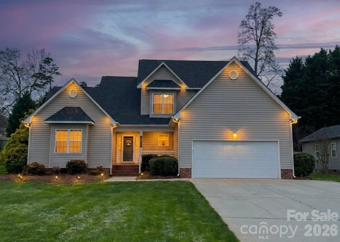 208 Deerfield Drive