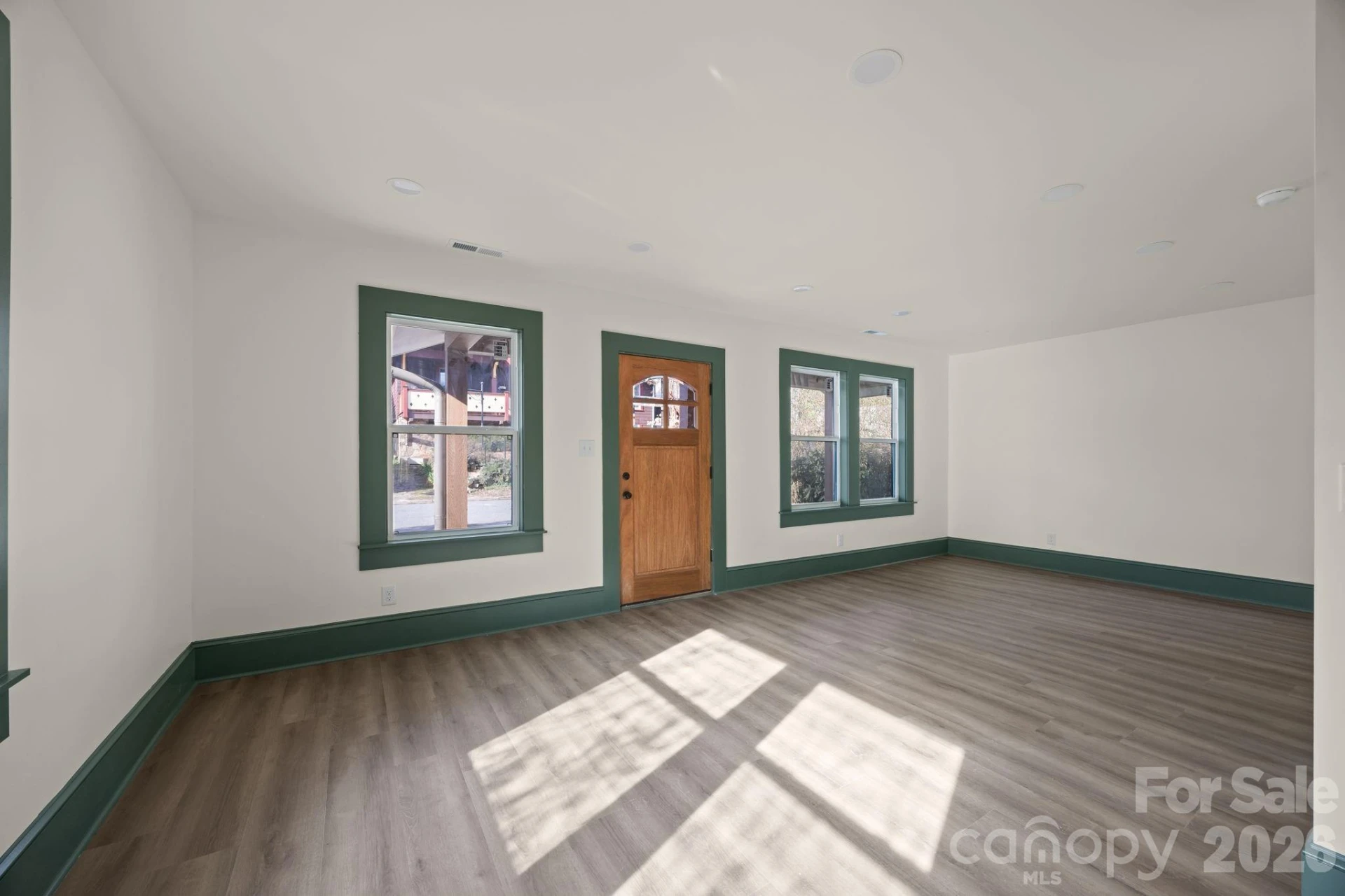 63 Elizabeth Place - Photo 4