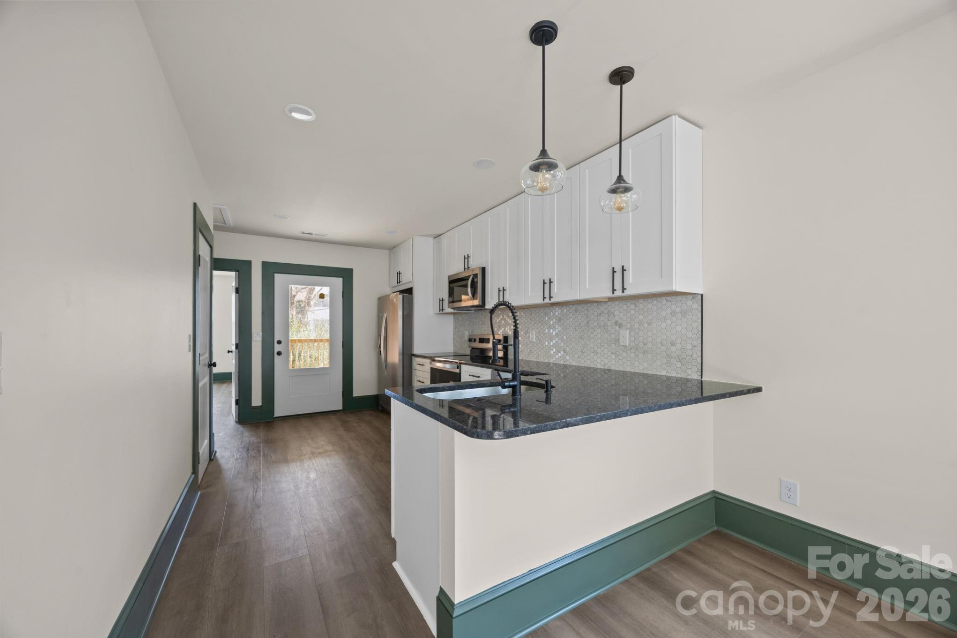 63 Elizabeth Place - Photo 9