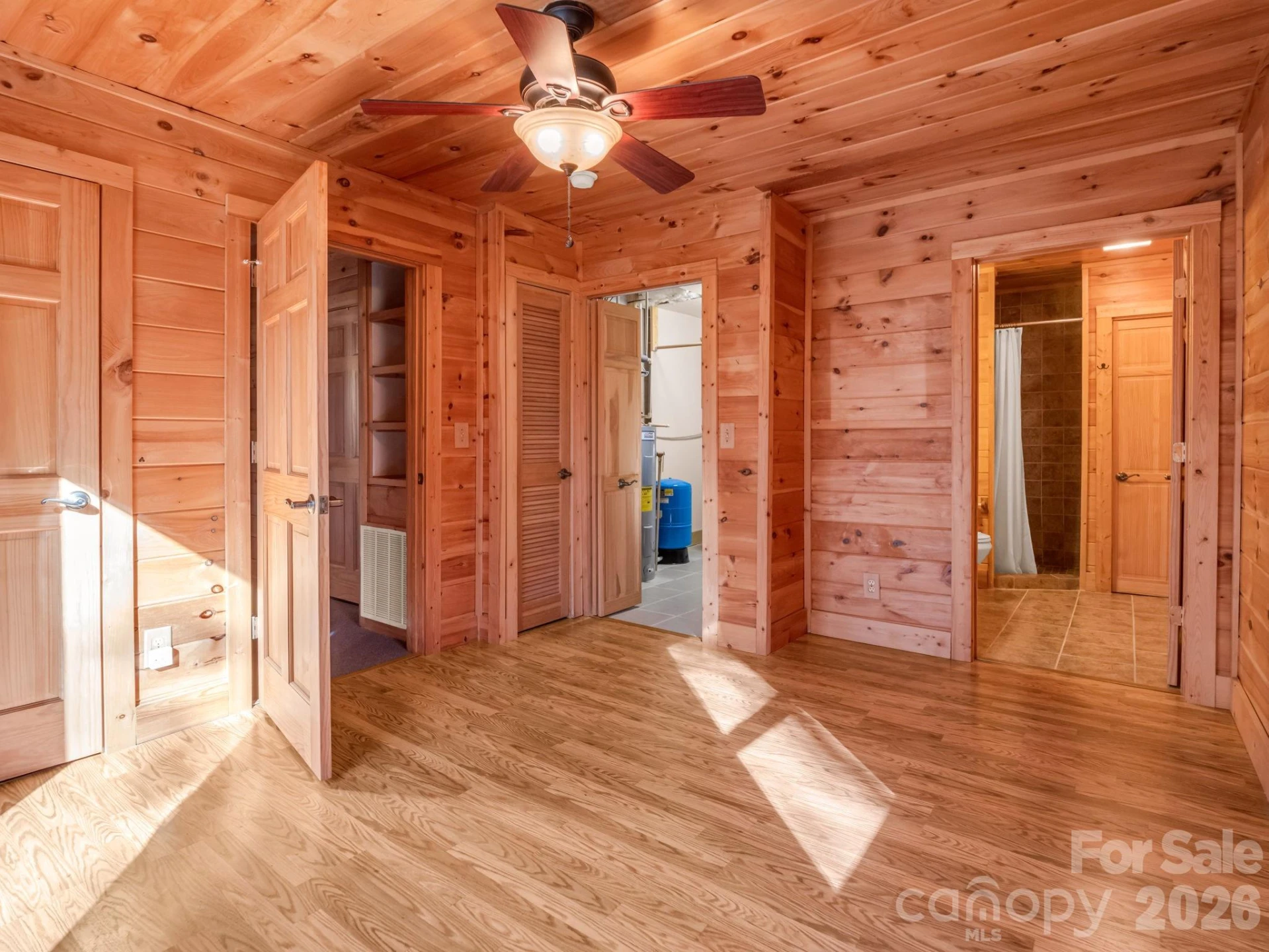 907 Hidden Lake Parkway - Photo 4