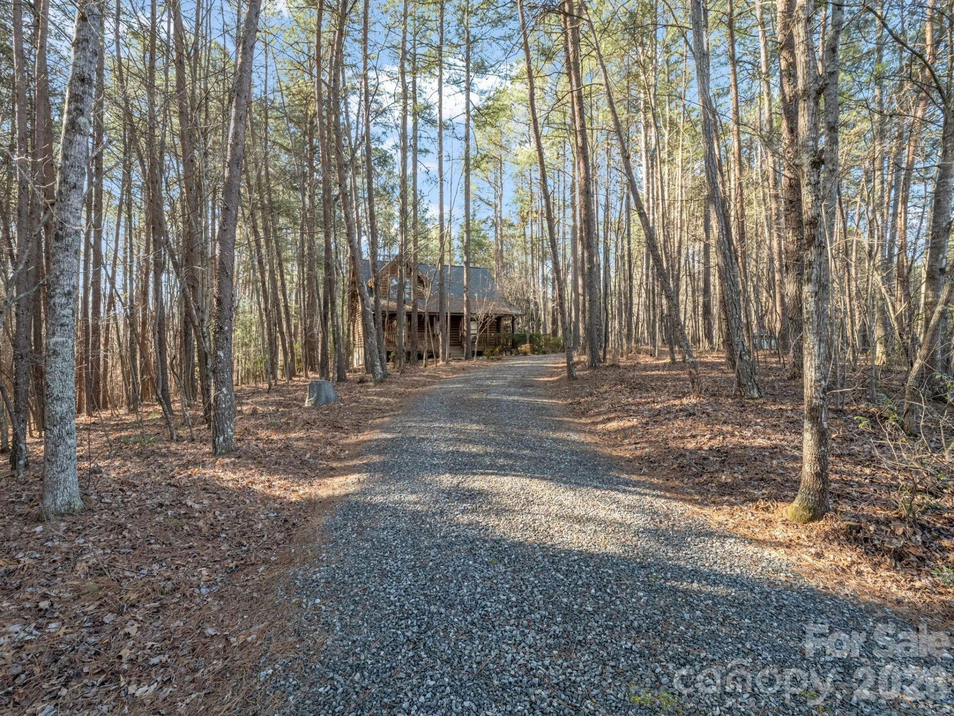 907 Hidden Lake Parkway - Photo 32
