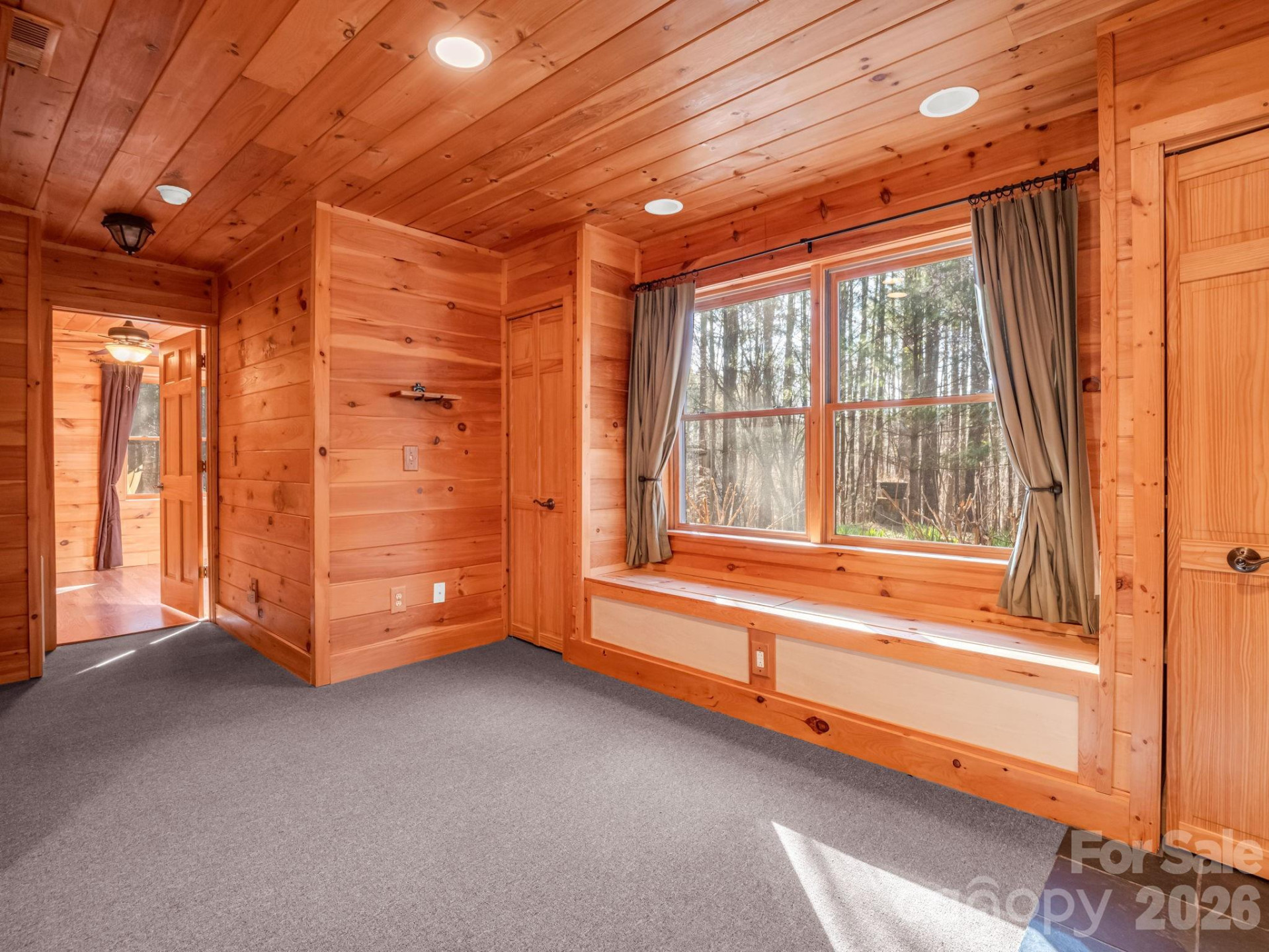 907 Hidden Lake Parkway - Photo 6